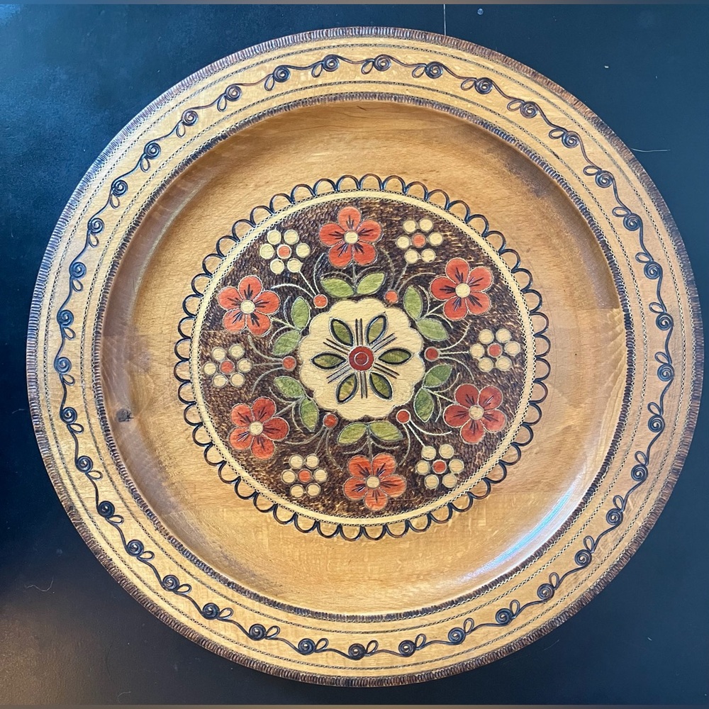 Vintage Wooden Decorative Plate